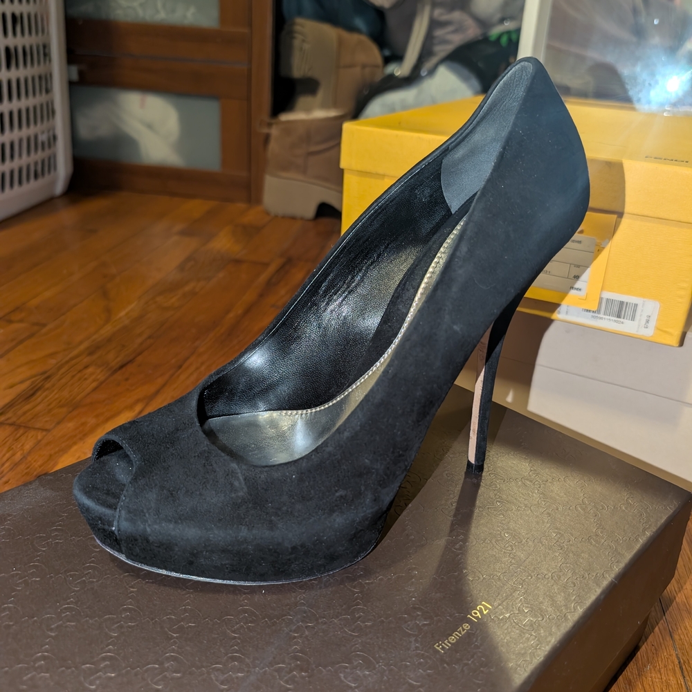 Gucci Black Suede Peep-Toe Heels